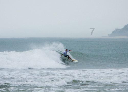 吴京“宠妻”人设并未翻车,谢楠发文为夫正名